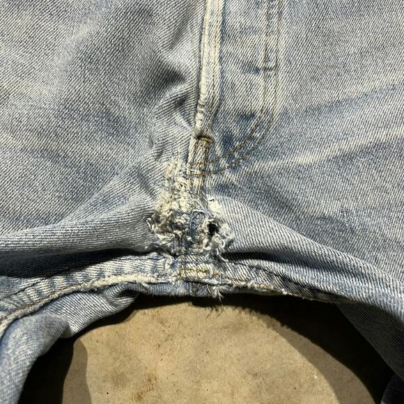 Vintage 80s Levi's 501xx Distressed Straight Cut Jeans 34x29 - Picture 3 of 6